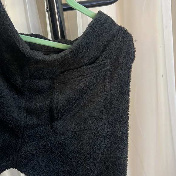 Uniqlo Heat Tech Fluffy Sweatpants - Picture 3 of 4